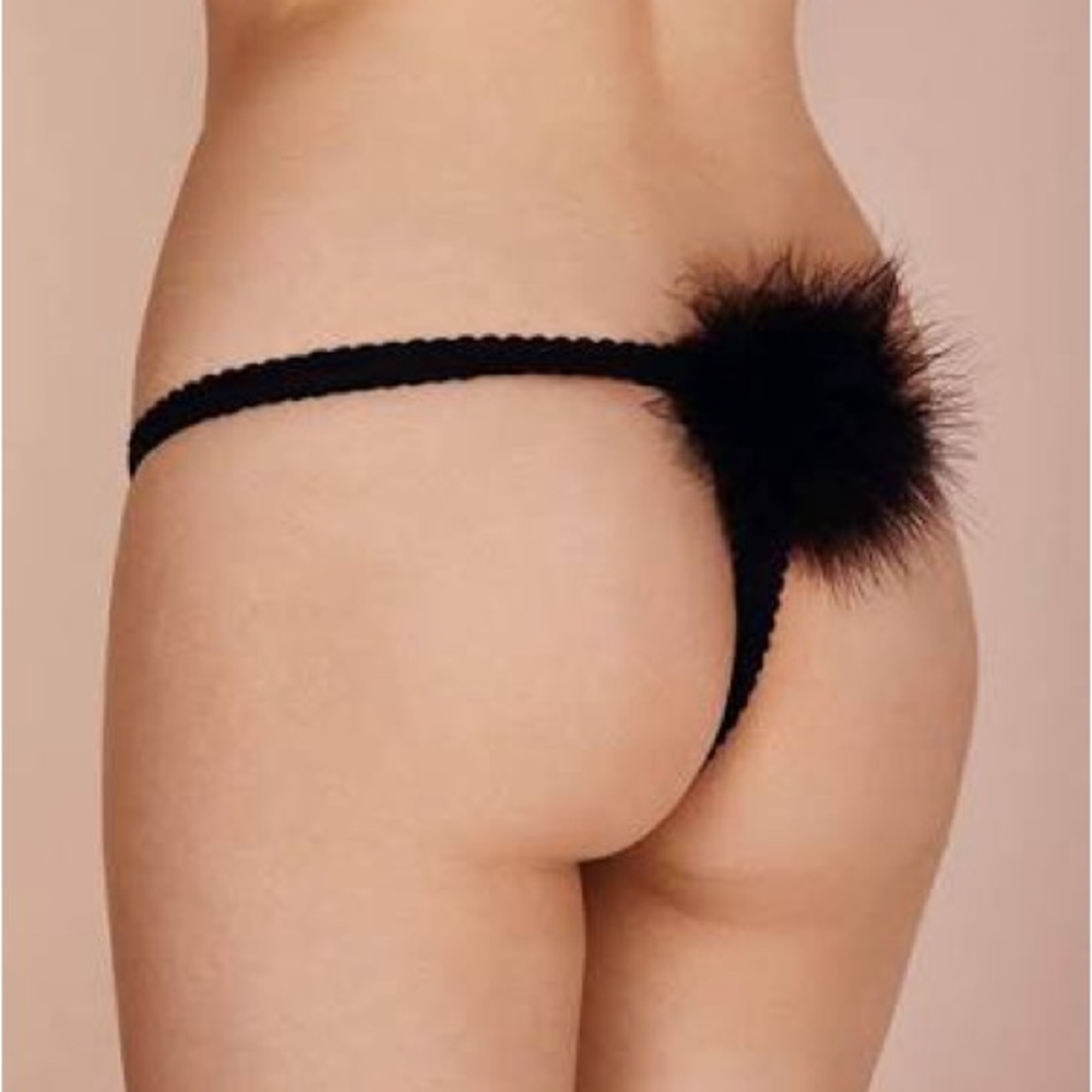 Gilda & Pearl Black Feathered Women's Thong